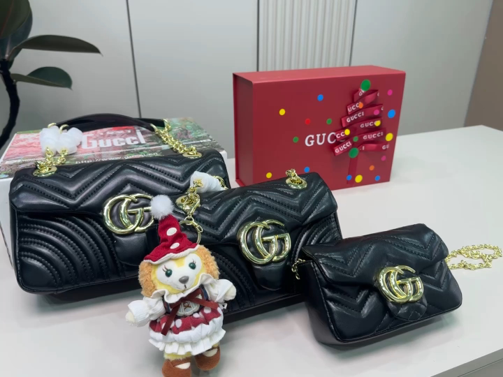 Gucci Marmont Mini Shoulder Bag