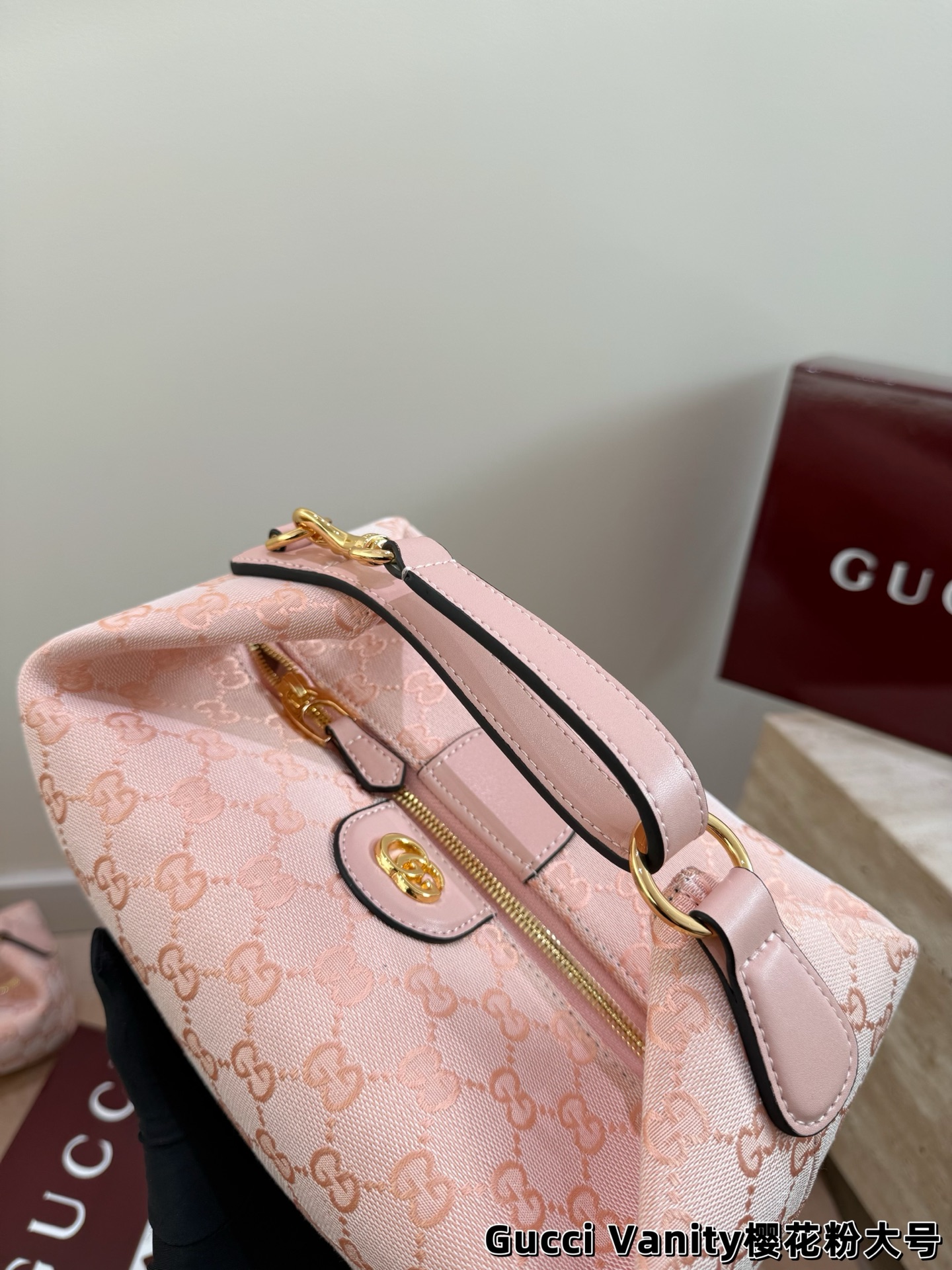 Gucci Shoulder Bag