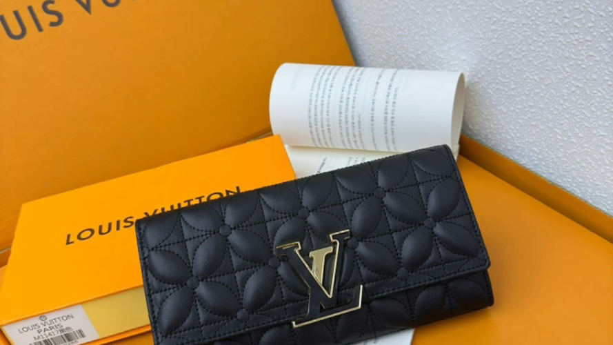 Louis Vuitton New Wave Wallet