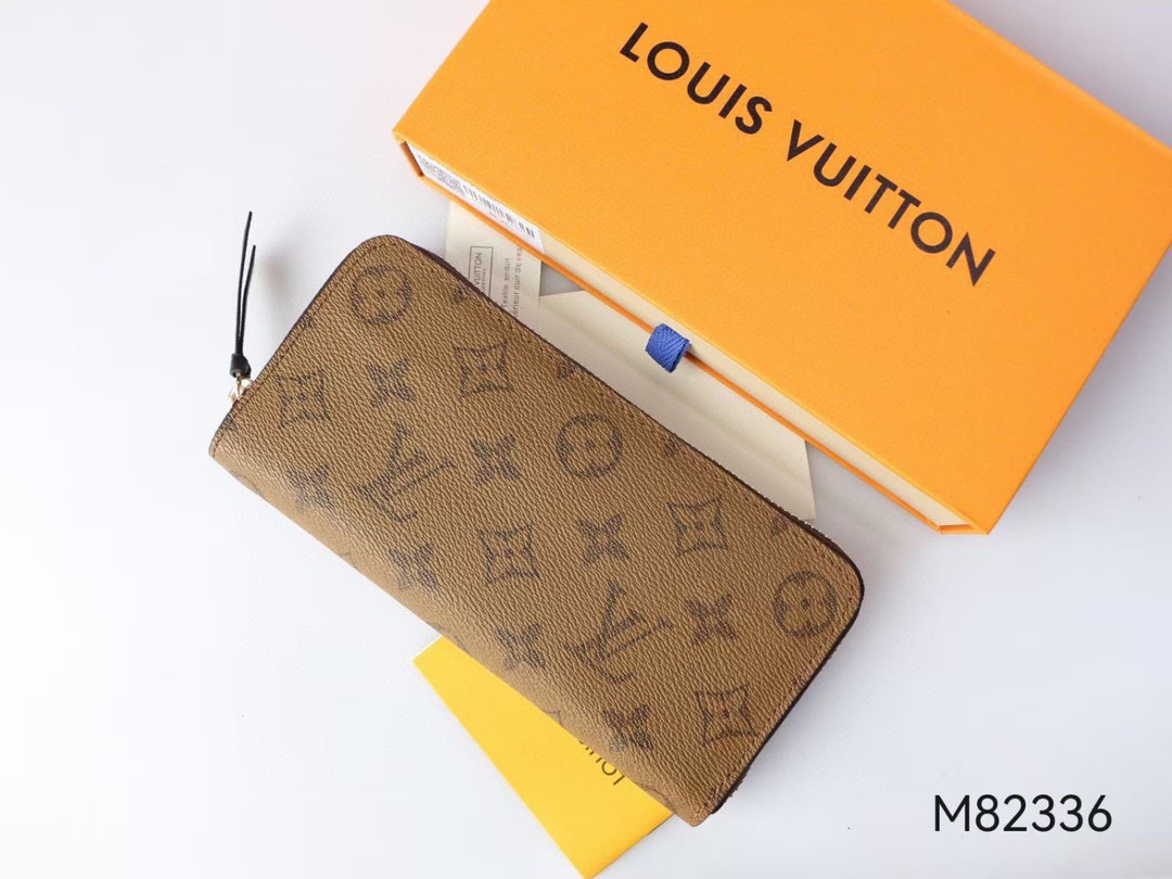 Louis Vuitton Wallet