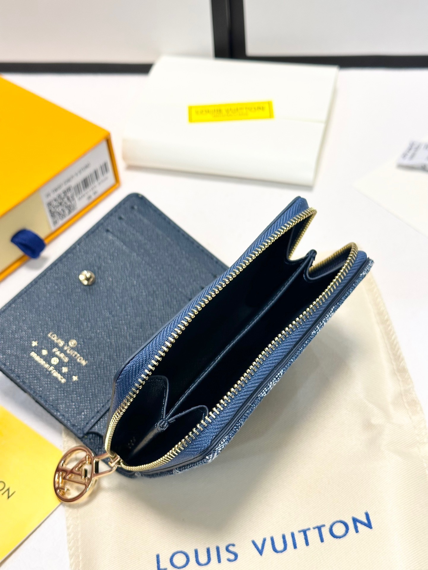 Louis Vuitton PF Twist Chepi V Stuno Wallet