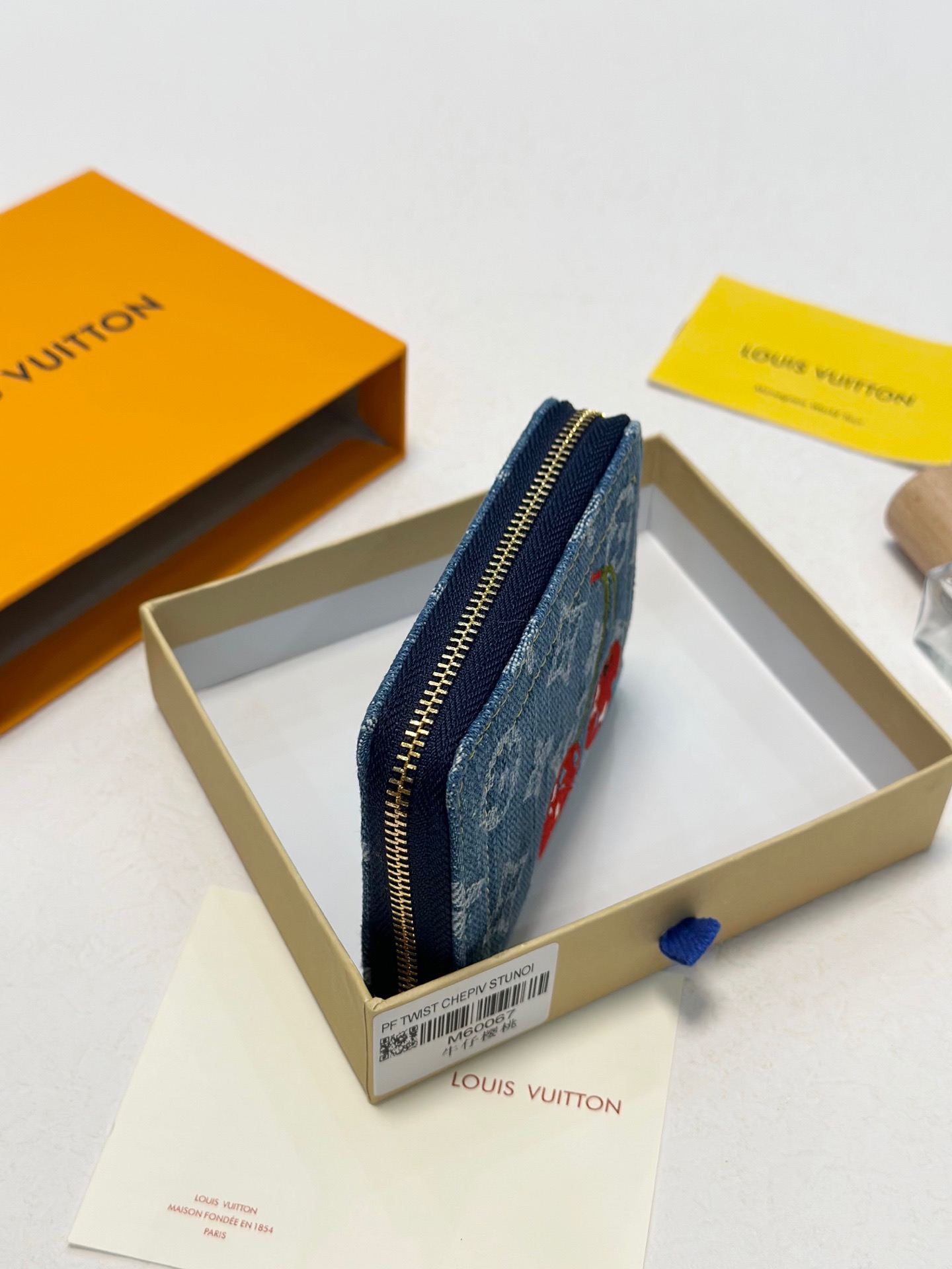 Louis Vuitton PF Twist Chepiv Stunoi Wallet