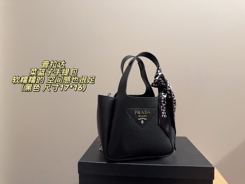 Designer Dg 8 Bag editorial product context 1