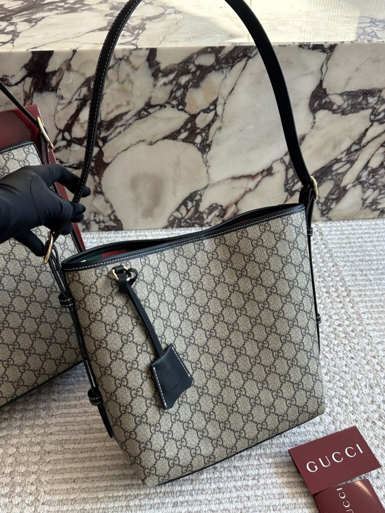 Gucci Black Leather Shoulder Bag editorial product context 2