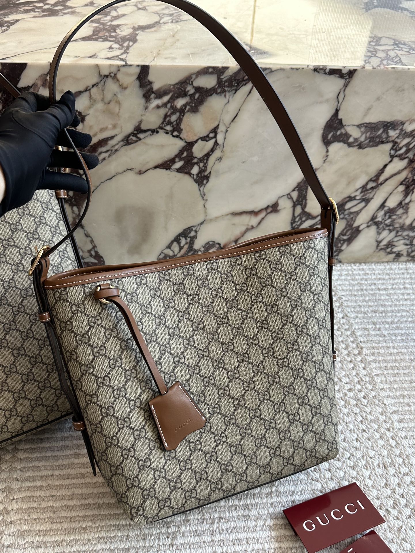 Gucci Leather Shoulder Bag