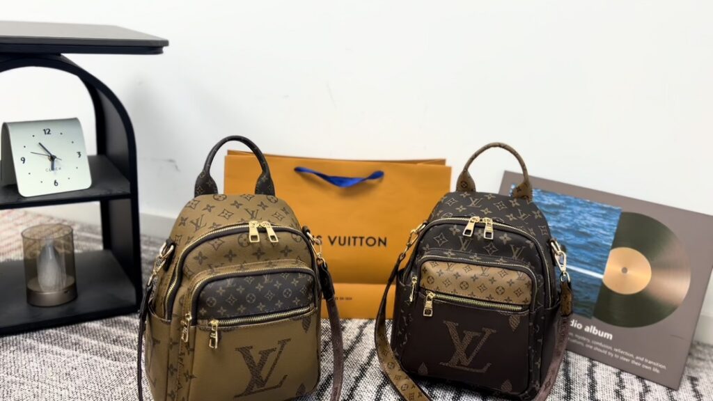 Designer Y39J Bag editorial product context 1