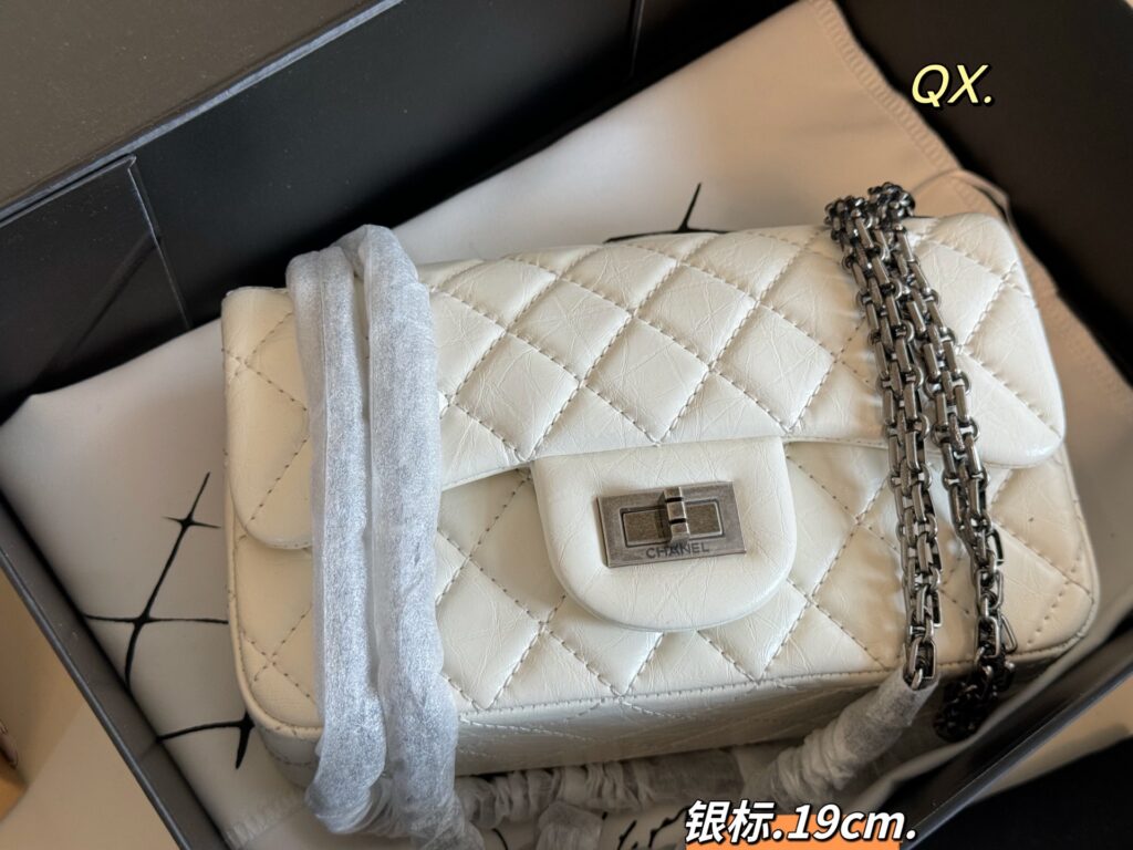 Chanel P185 19 12 CF Clutch 1.9 x 1.1 x editorial product context 2