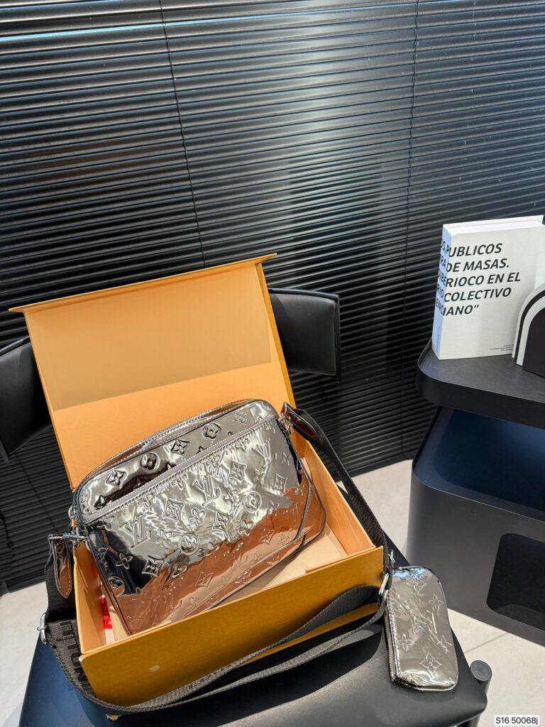 Designer CJKS Bag editorial product context 1