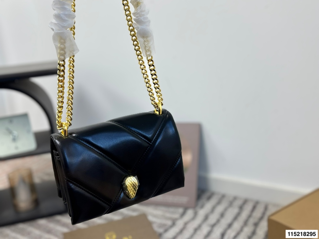 Bvlgari p130 21 15 Bag