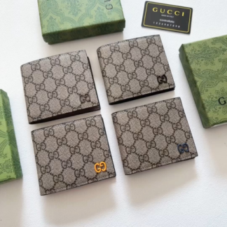Gucci GG Supreme Wallet