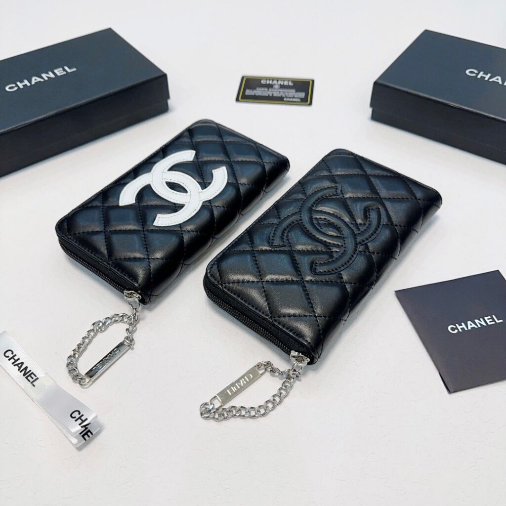 Designer TV5T Bag editorial product context 1