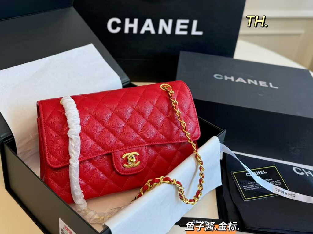 Chanel P145 25 15 CF Clutch 1.9 x 1.1 x editorial product context 3