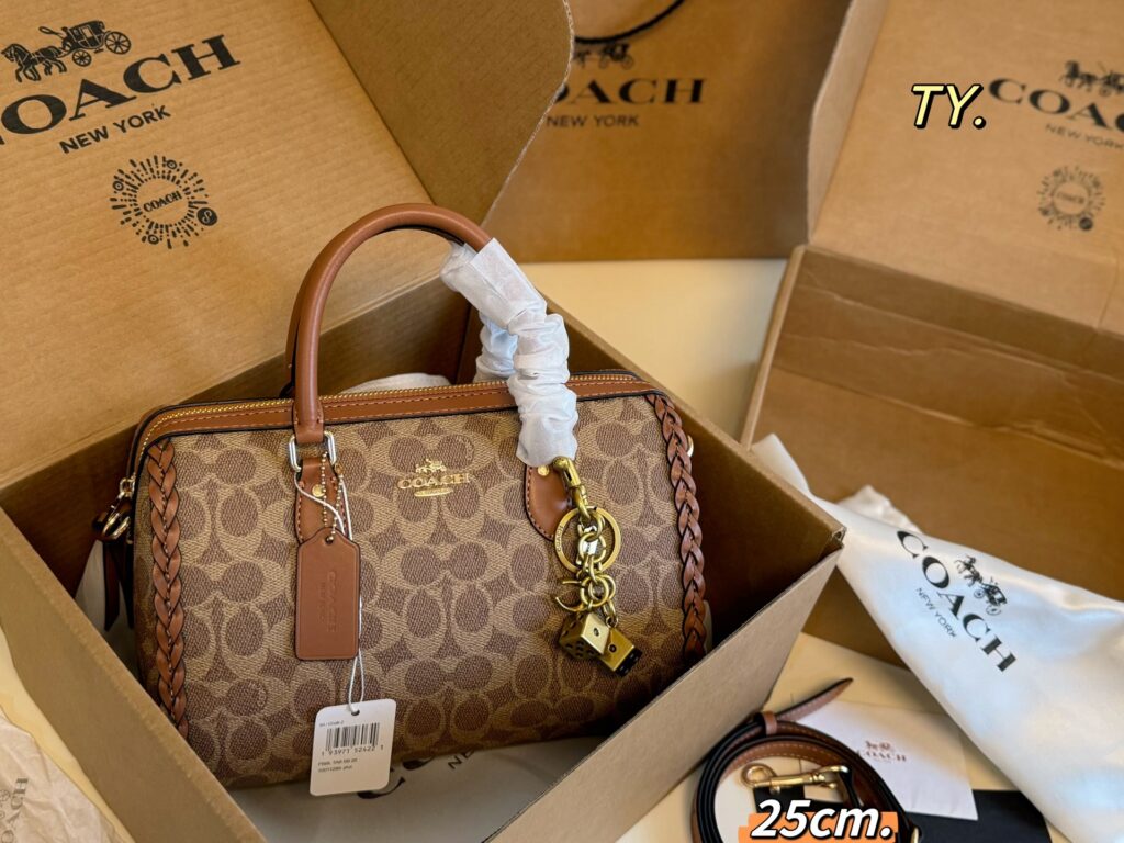 Coach P165 25 17 Clutch 1.9 x 1.1 x 0.2 editorial product context 2