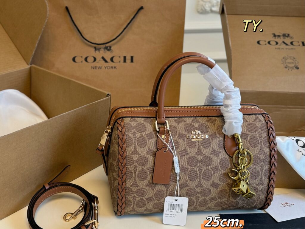 Coach P165 25 17 Clutch 1.9 x 1.1 x 0.2 editorial product context 2