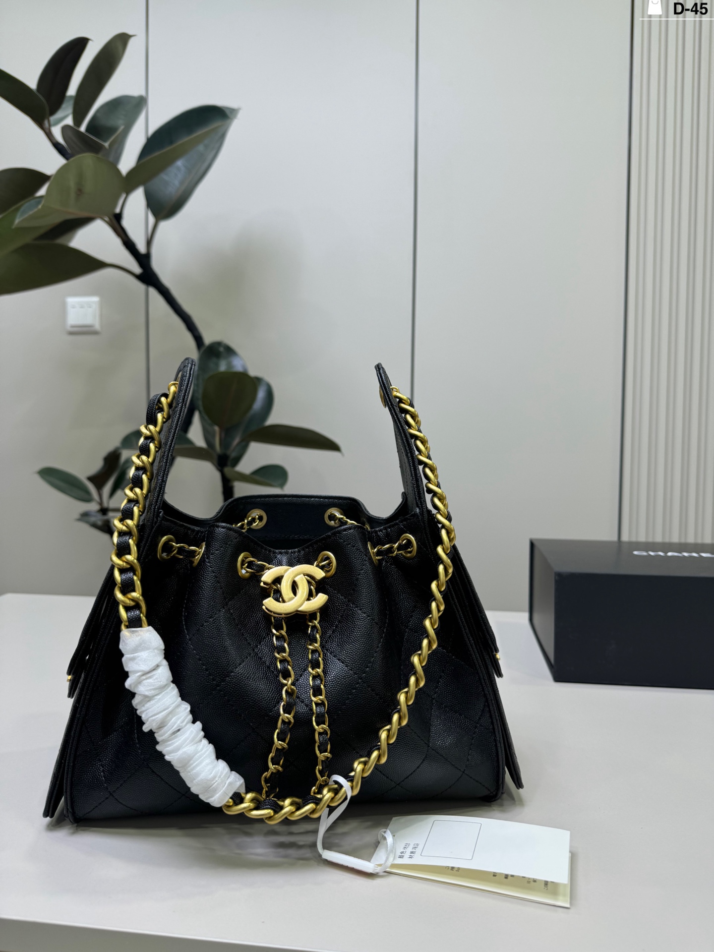Chanel D-45 25 18 Jennie OR Bag