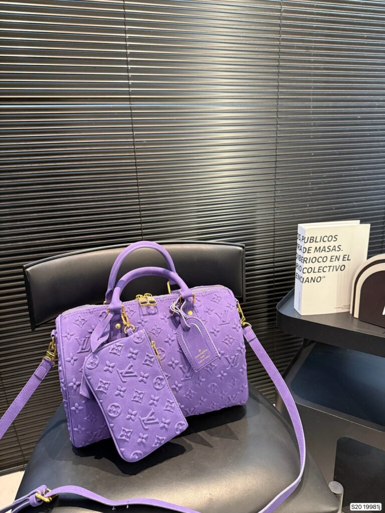 Designer OKB0 Bag editorial product context 2