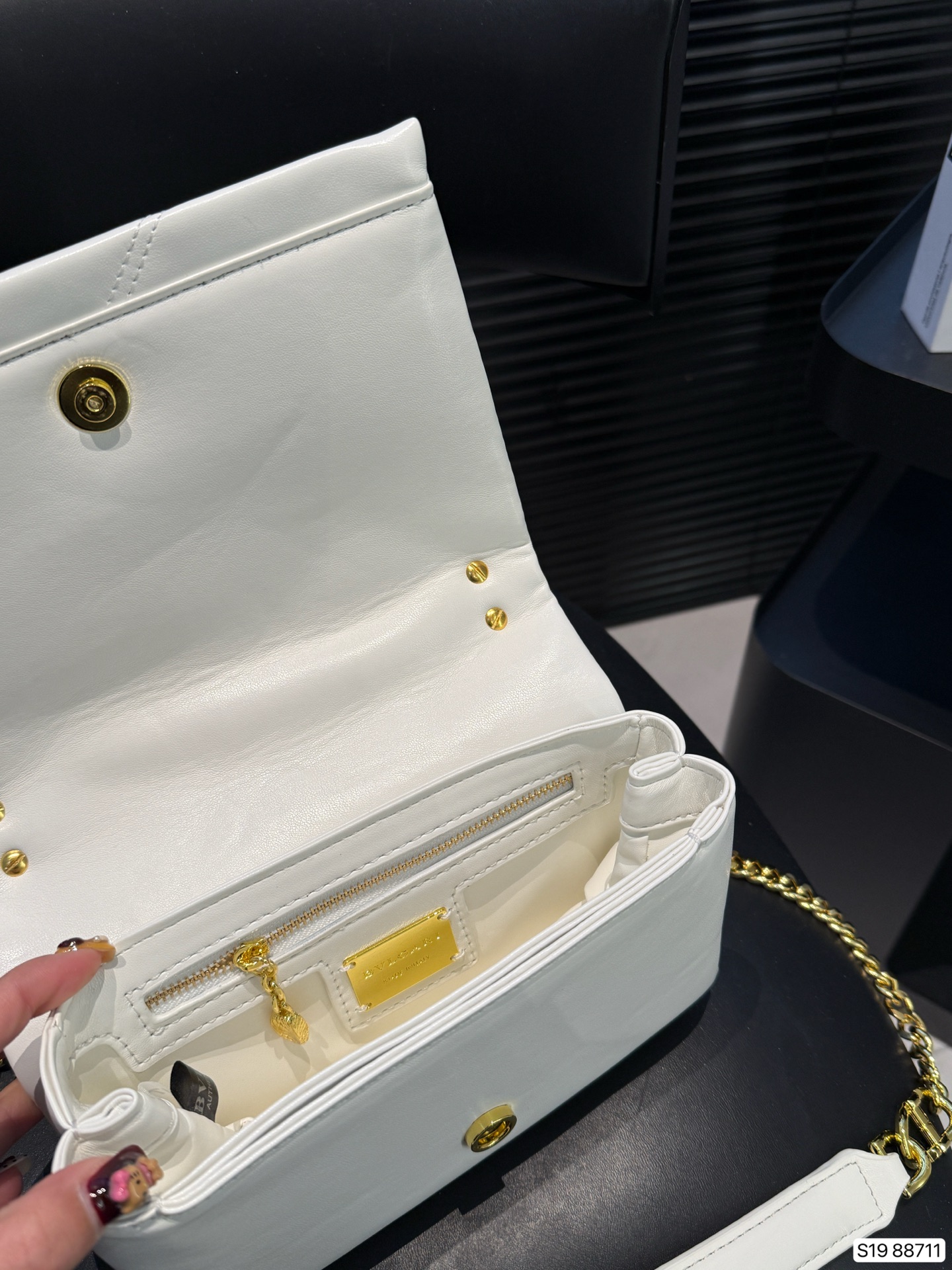 Kurt Geiger Shoulder Bag