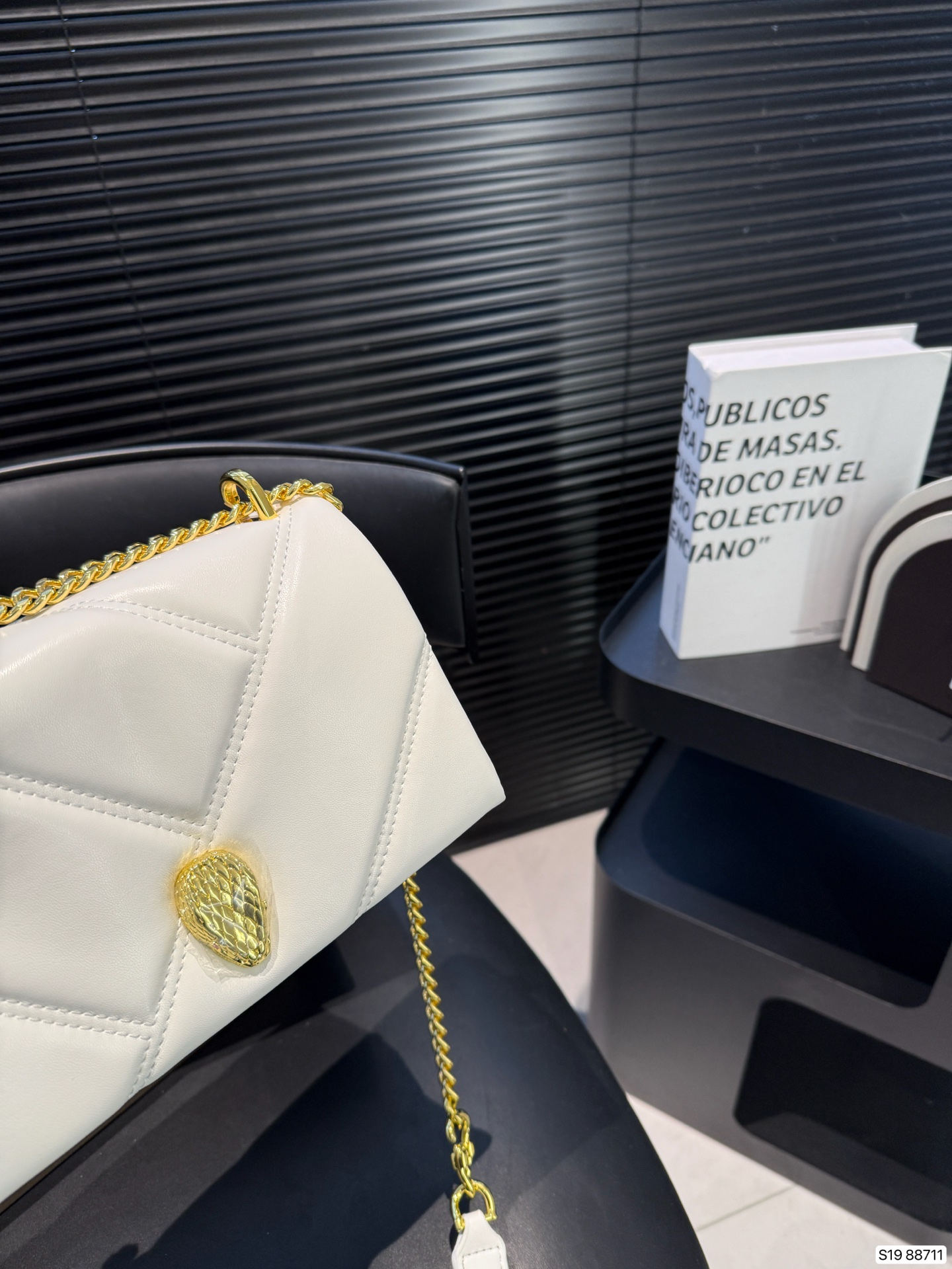 Kurt Geiger Shoulder Bag