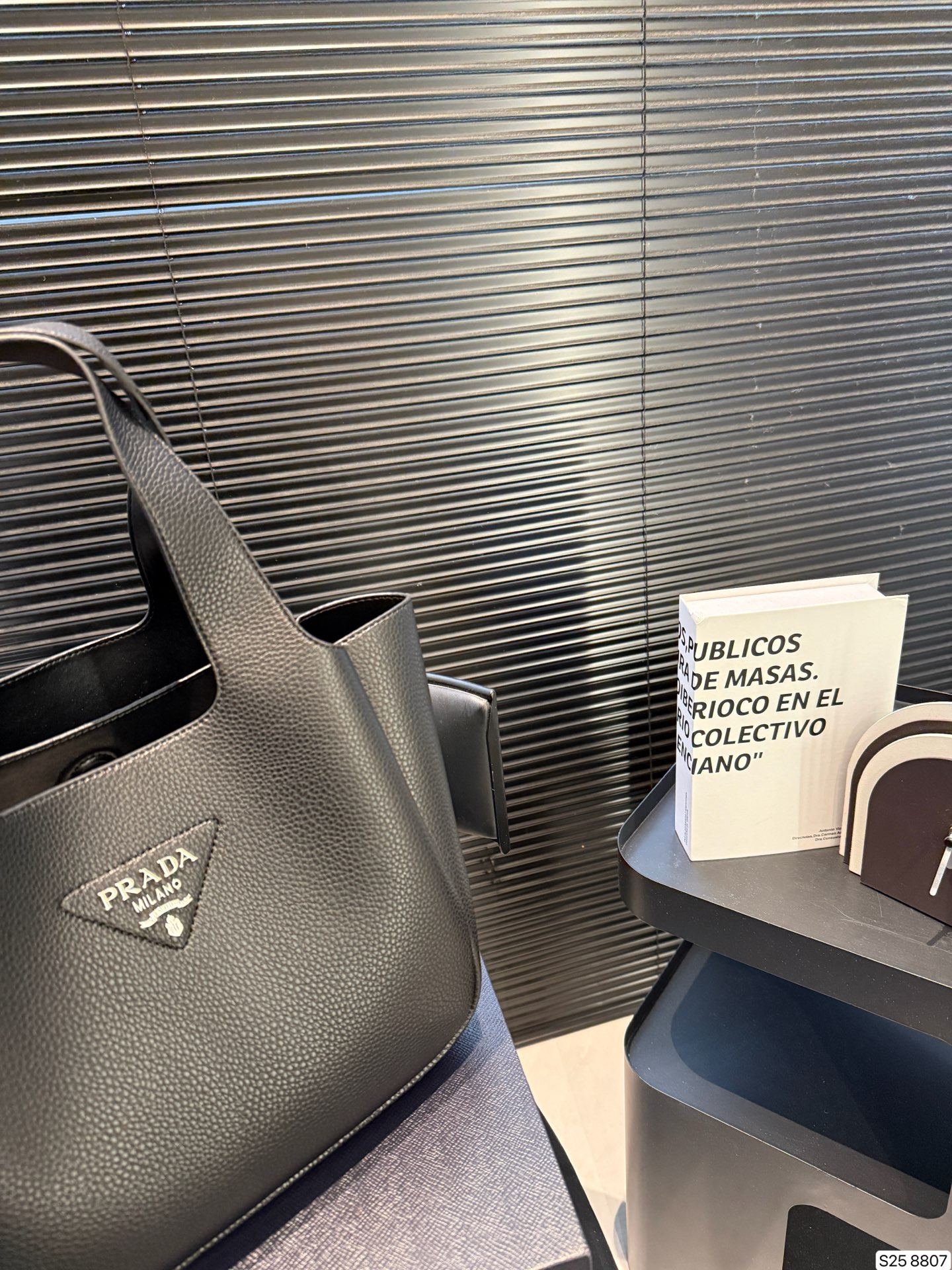 Prada P160 24 22 8807 Clutch