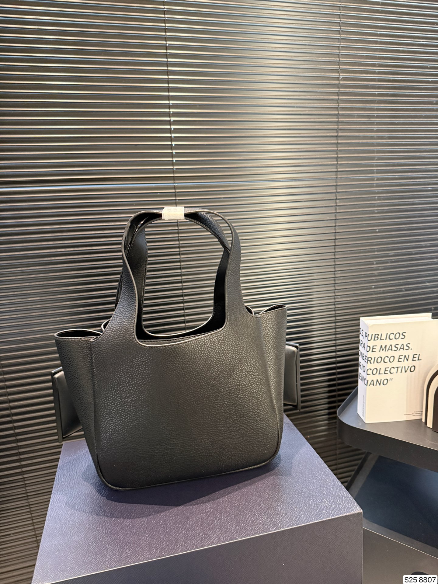 Prada P160 24 22 8807 Clutch