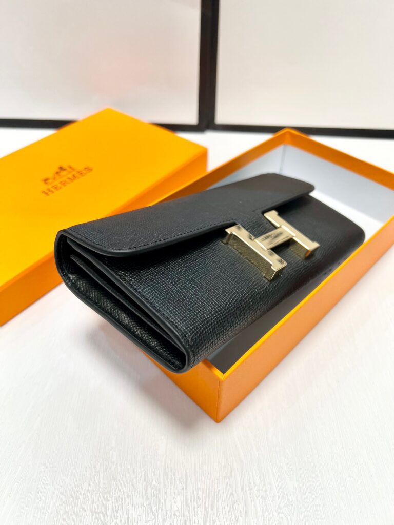 Designer Herm Constance Epsom Black Leather Bag editorial product context 2
