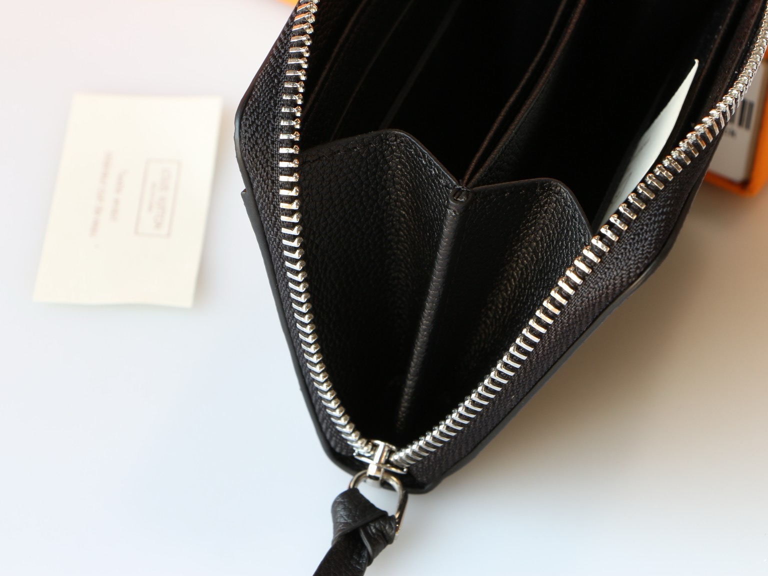 Louis Vuitton P80 X8 M80100 zipy coinpers rockmy Bag Bags