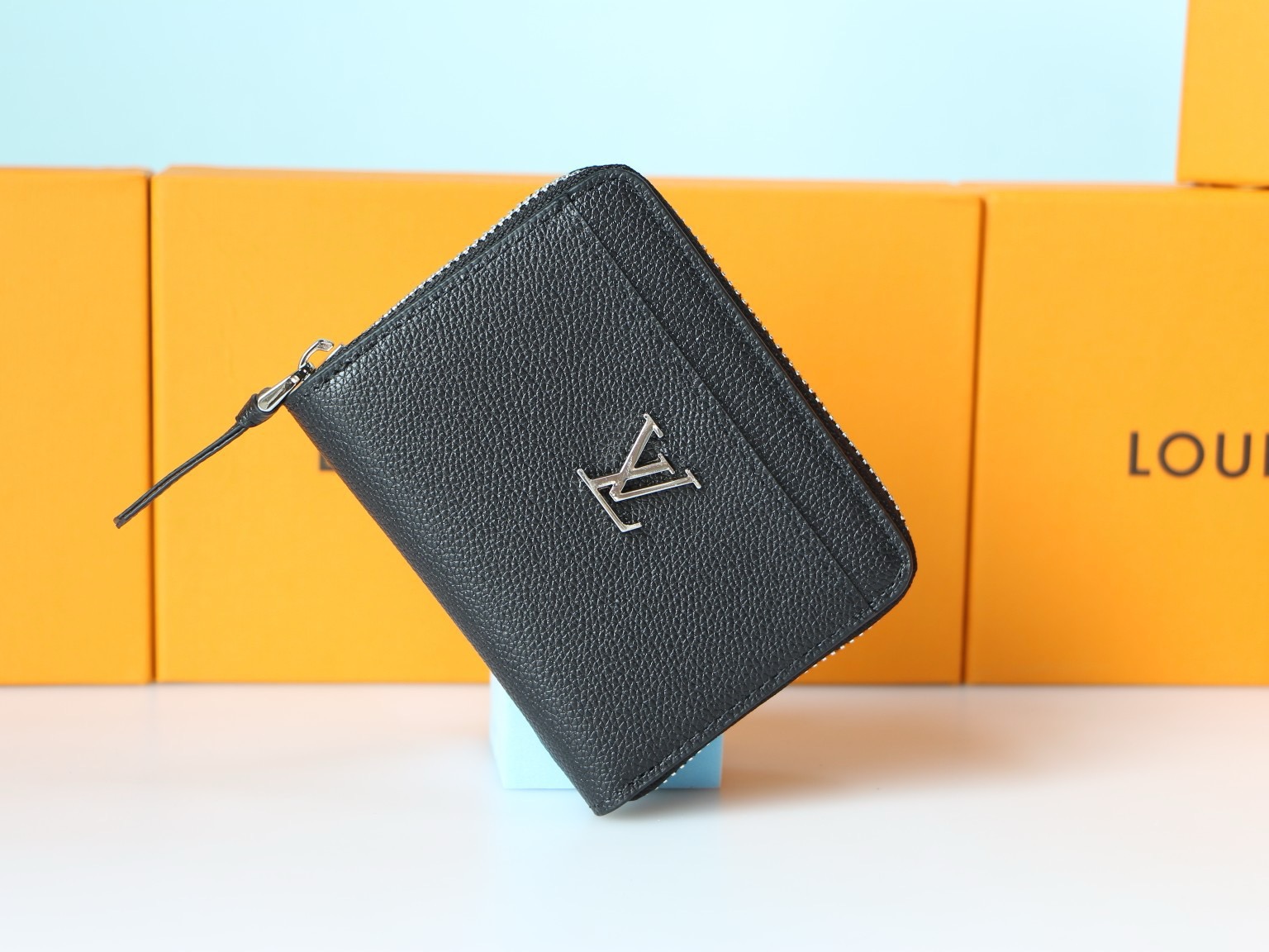 Louis Vuitton P80 X8 M80100 zipy coinpers rockmy Bag Bags