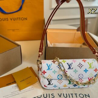 Louis Vuitton P120 size 22 12 IVY Bag
