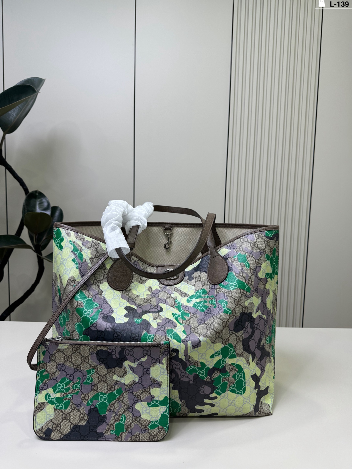 Gucci L-139 40 35 OK Tote Bag