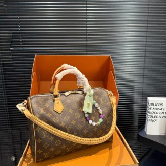 Louis Vuitton Nigo Keepall 30 Monogram 21 Handbag