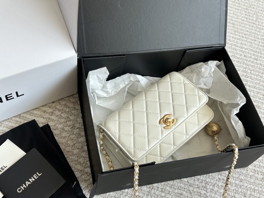 Designer 135 20 WOC Material Calfskin Hardware Clutch 1.9 x editorial product context 1