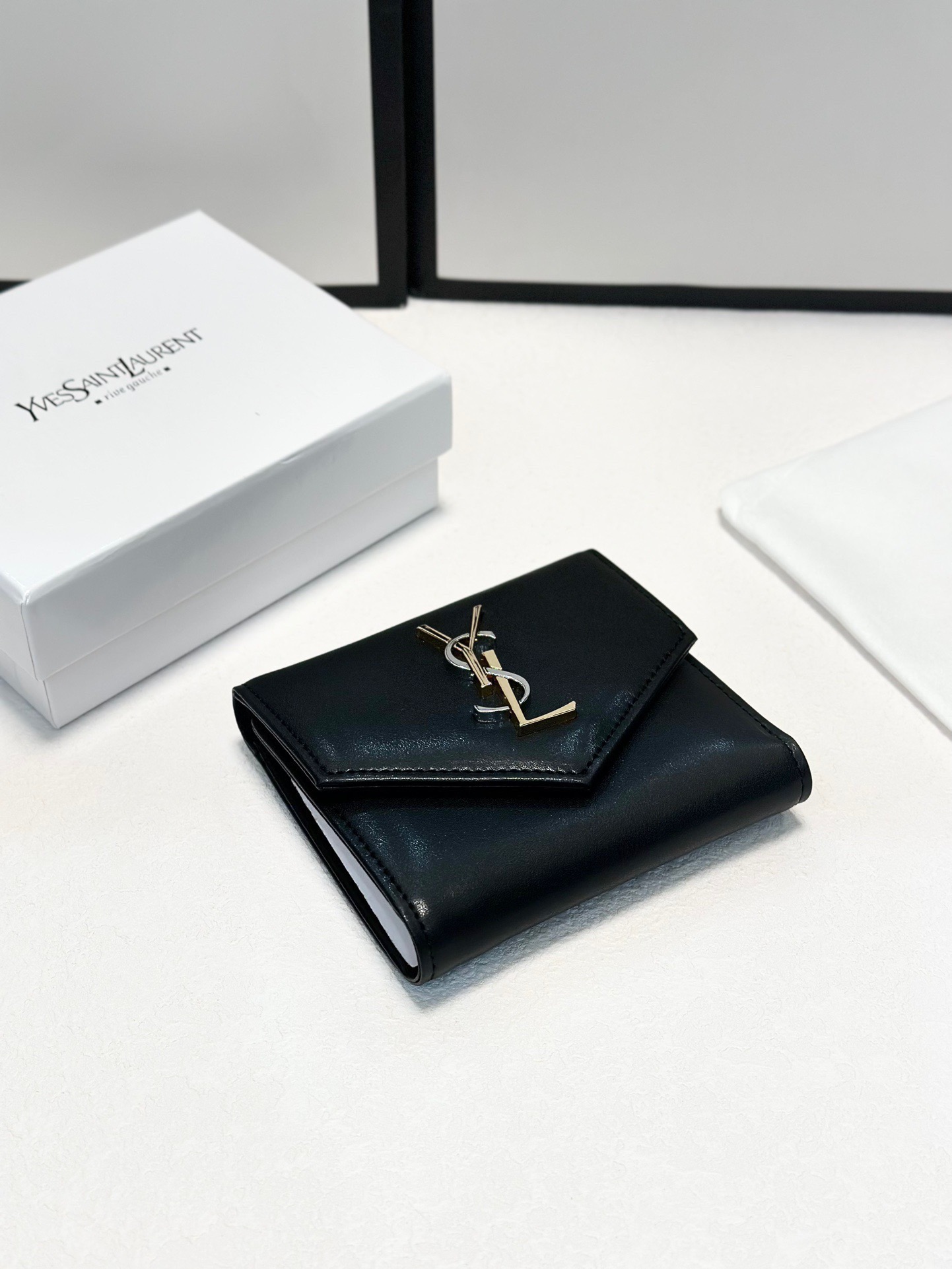 Saint Laurent P80 X10 Wallet