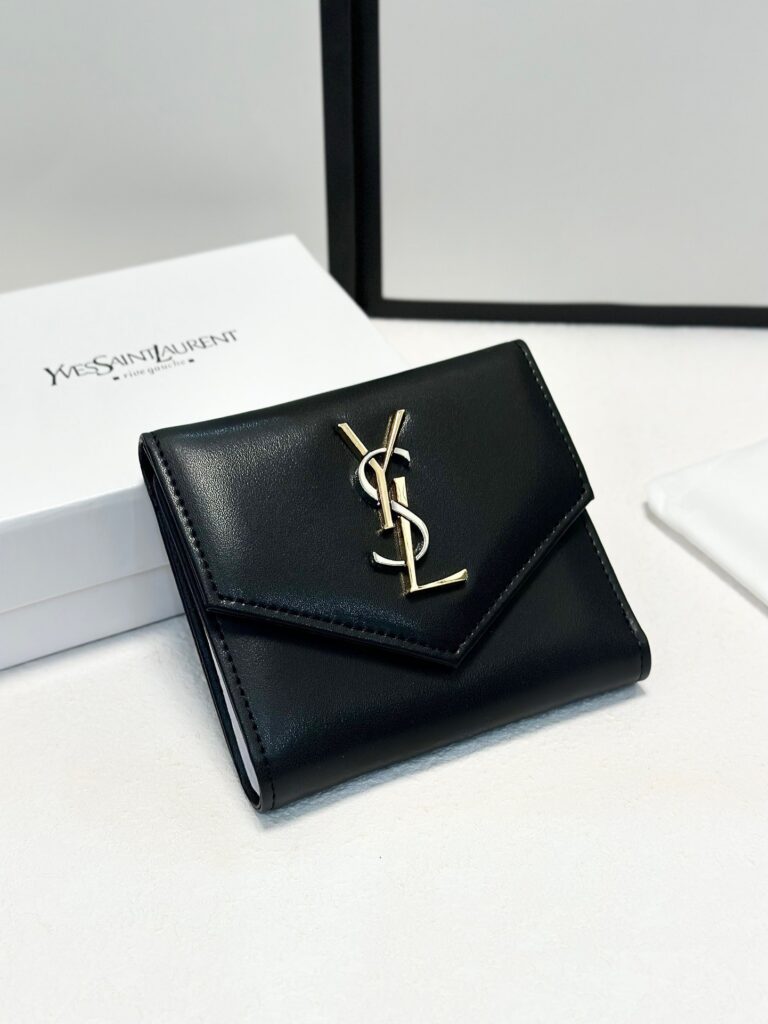 Saint Laurent Black Leather Wallet 11 x 10 cm editorial product context 2