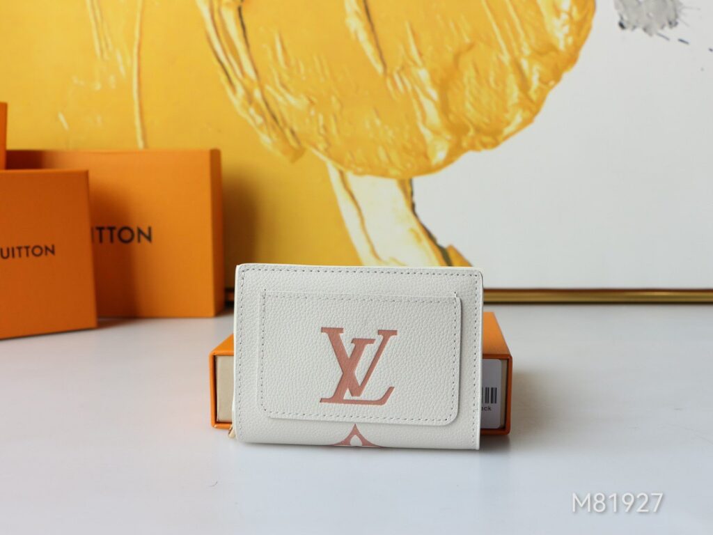 Designer P100 X8 M81927 Monogram Unplant Portefeuille Wallet 1.9 x editorial product context 1