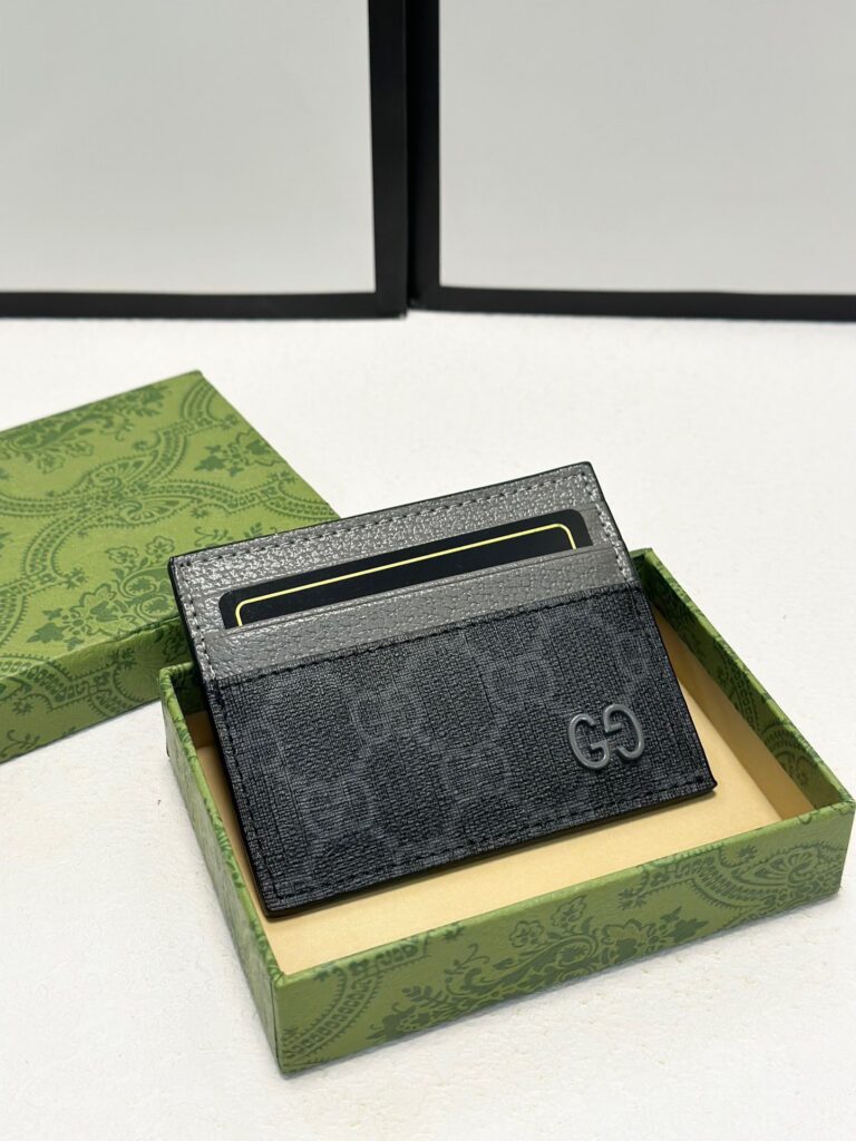 Designer P60 X5 Card Holder 1.9 x 1.1 x 0.2 editorial product context 1