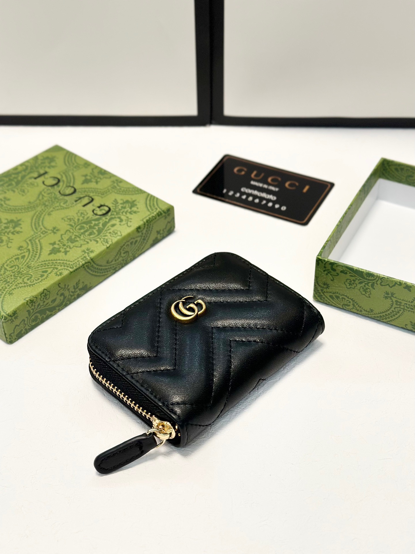 Luxury P60 X9 Card Holder