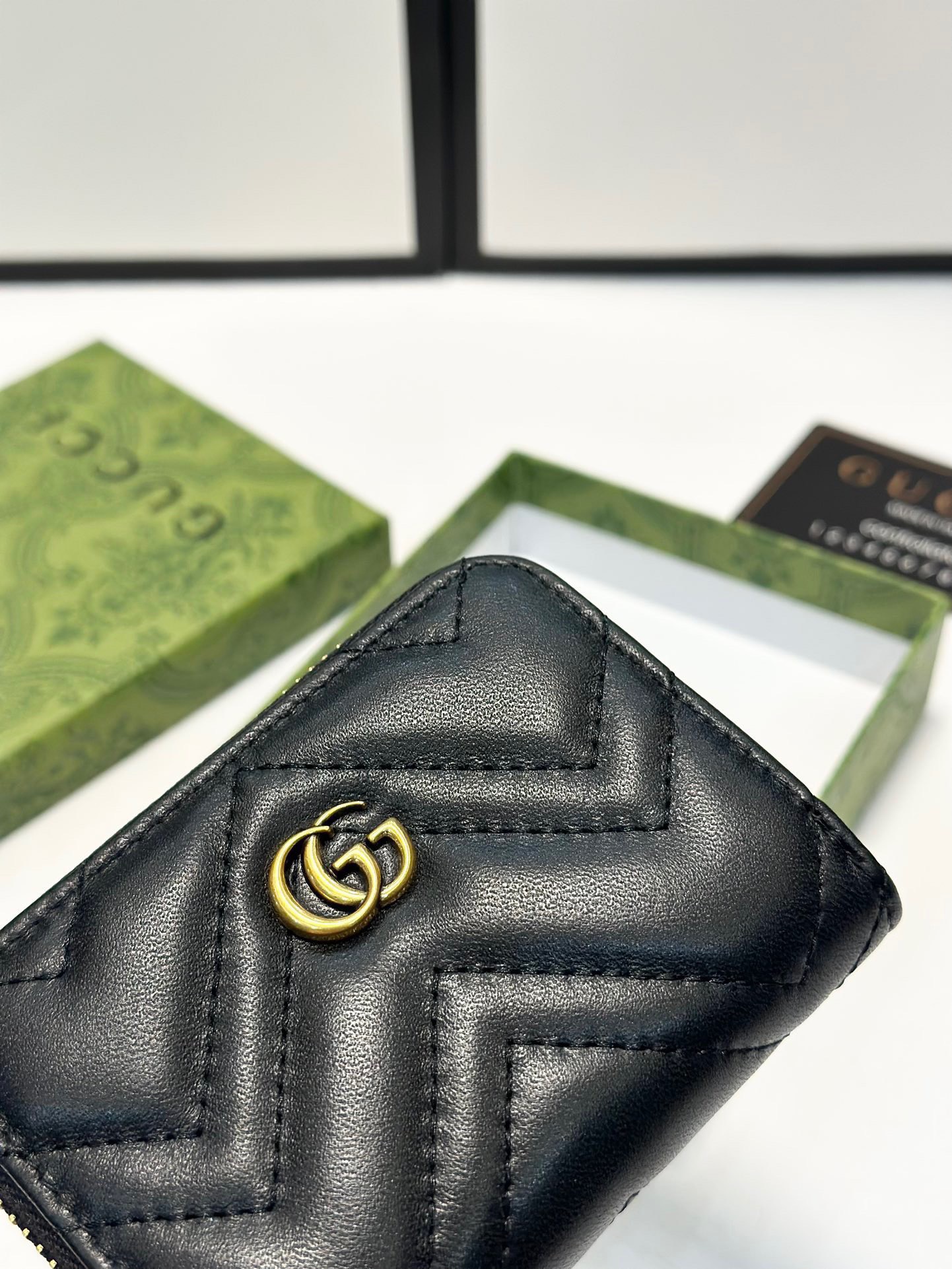 Luxury P60 X9 Card Holder