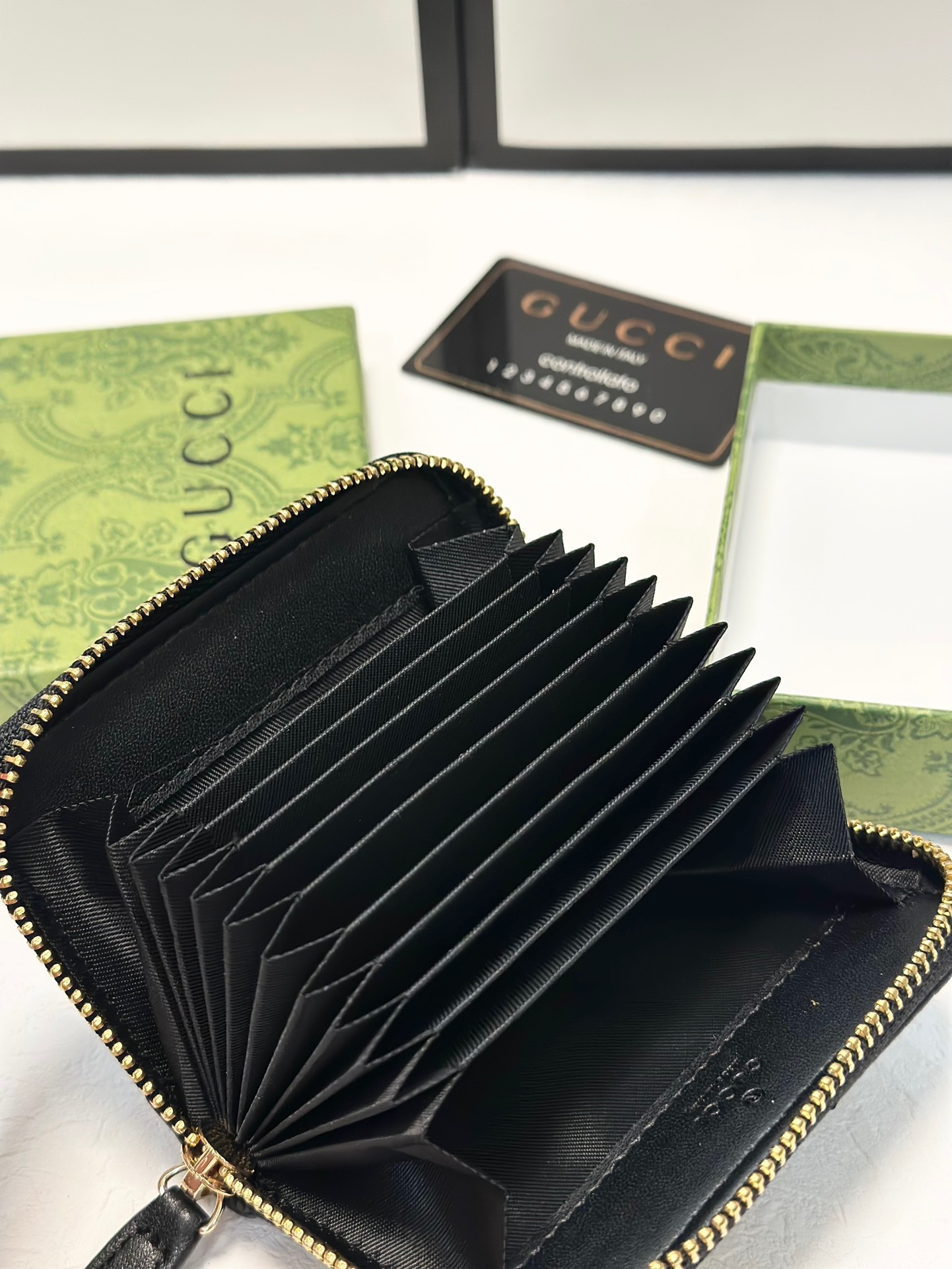 Luxury P60 X9 Card Holder