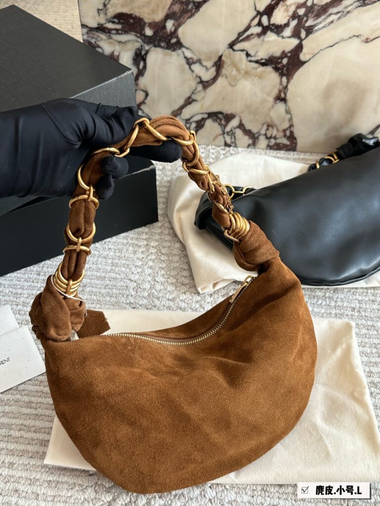 Saint Laurent Black Leather Bag 25 cm editorial product context 1