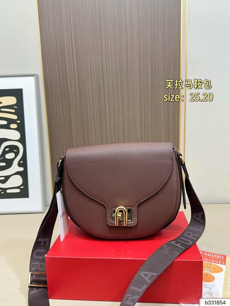 Designer Furla Bag 25 x 20 cm editorial product context 1