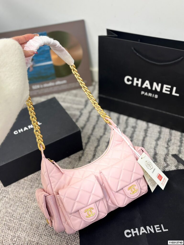 Chanel p175 30 15 Bag editorial product context 2