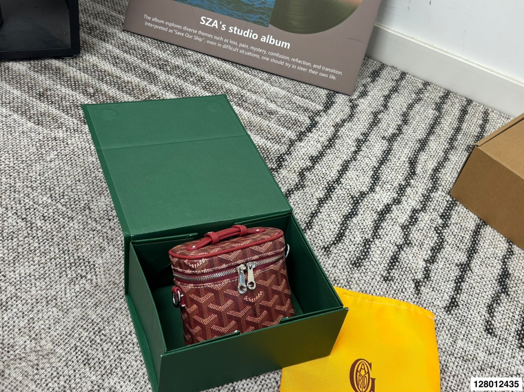 Luxury p150 goyard 10 12 Bag