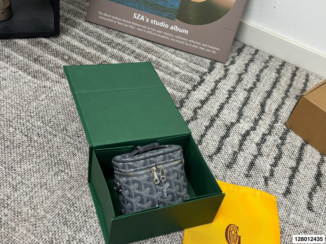 Luxury p150 goyard 10 12 Bag