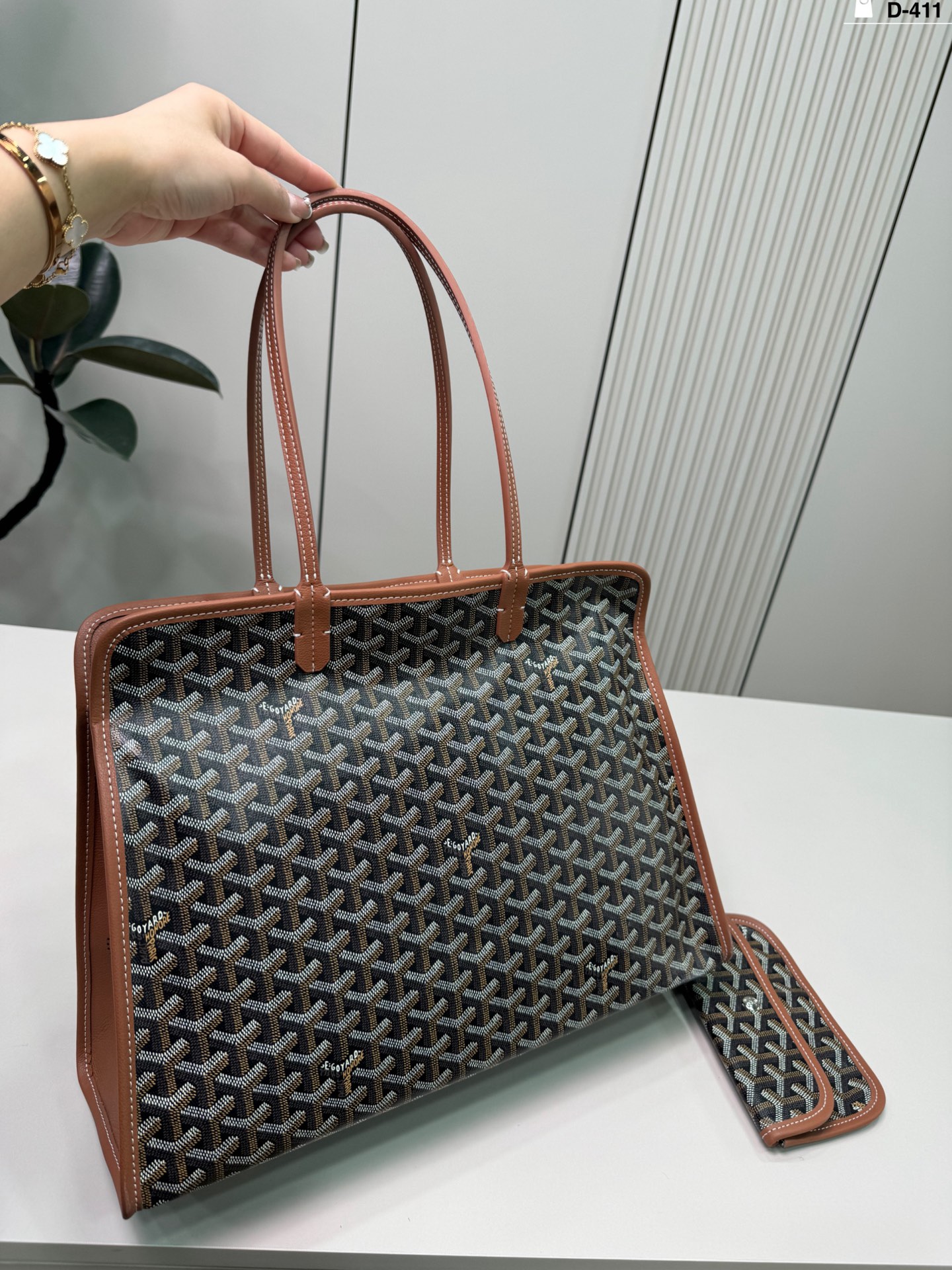 Luxury p160 D-411 40 24 Goyard Hardy Tote Bag
