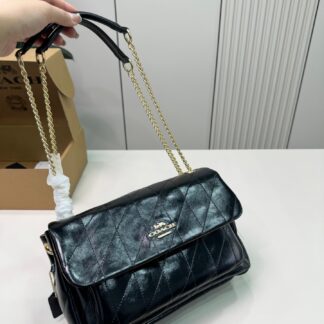 Coach p155 D-421 28 16 Elodie Shoulder Bag