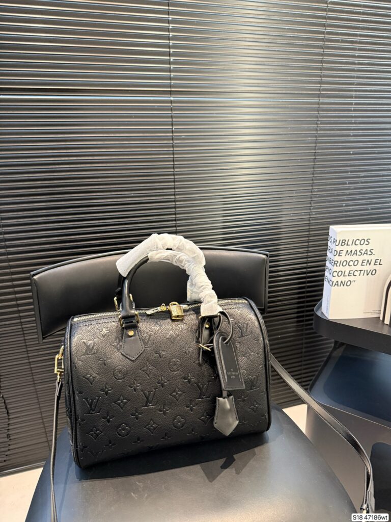 Louis Vuitton P125 24 30 21 Bag editorial product context 3