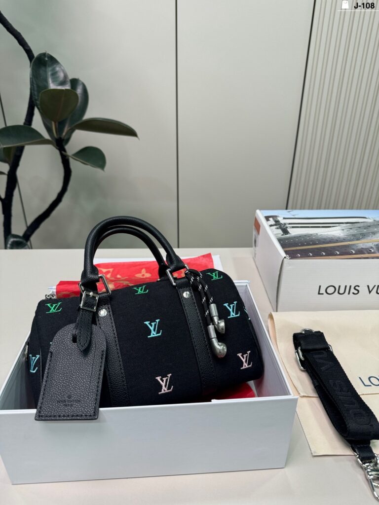 Louis Vuitton Monogram Black Canvas Bag 25 x 14 cm editorial product context 1