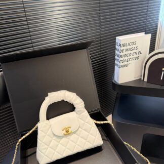 Chanel P130 SS chanel23ss 20 11 Clutch 1.9 x 1.1