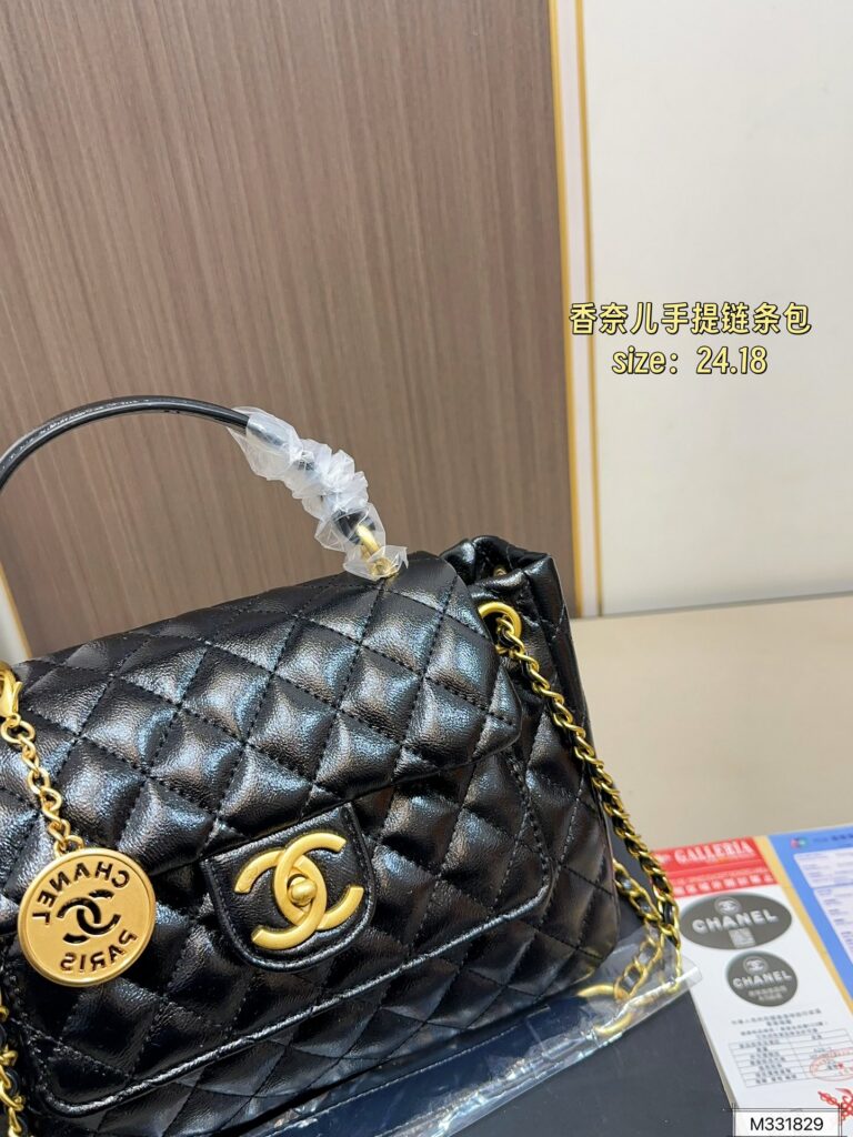 Chanel 130 24 18 Bag editorial product context 3
