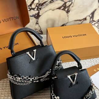 Luxury p185 p175 Capucines mini logo monogram OK Mini Bag